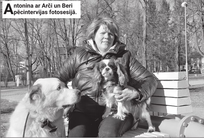 Suņu skolotāja Antonina Nackeviča