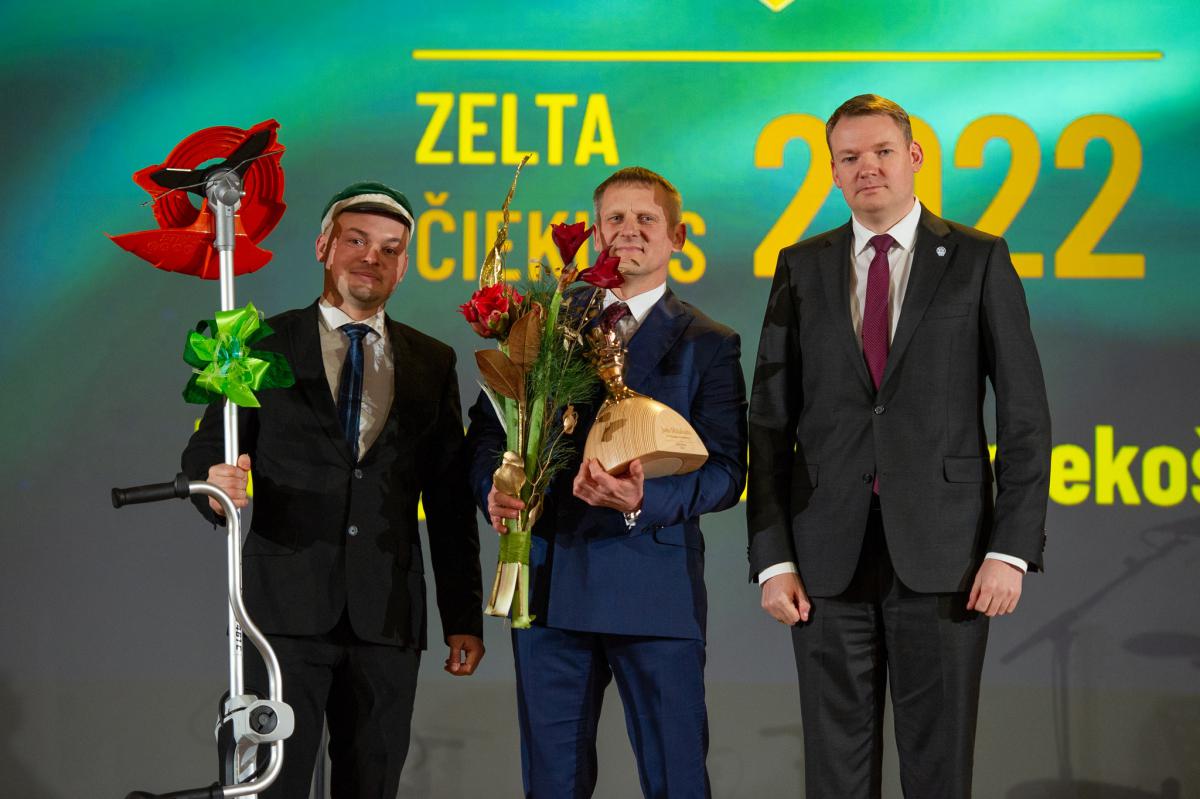 13.lpp_.Malakalns_Saeima.jpg