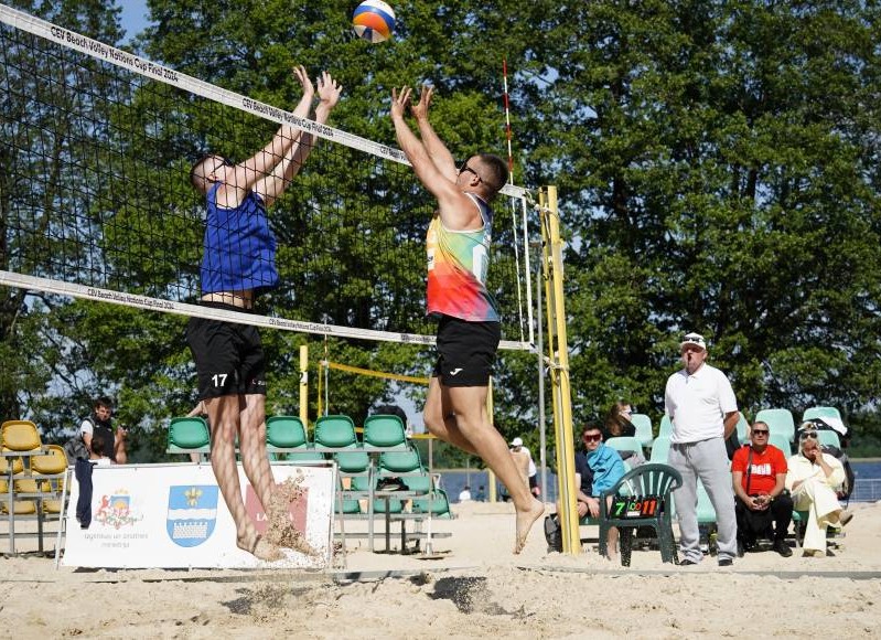 Aizvadīts Daugavpils atklātā čempionāta pirmais posms pludmales volejbolā