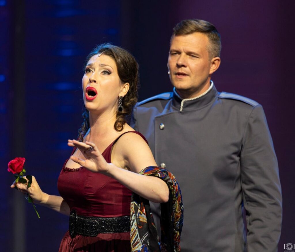Operetē “Džudita” galveno lomu atveido tenors Dainis Skutelis