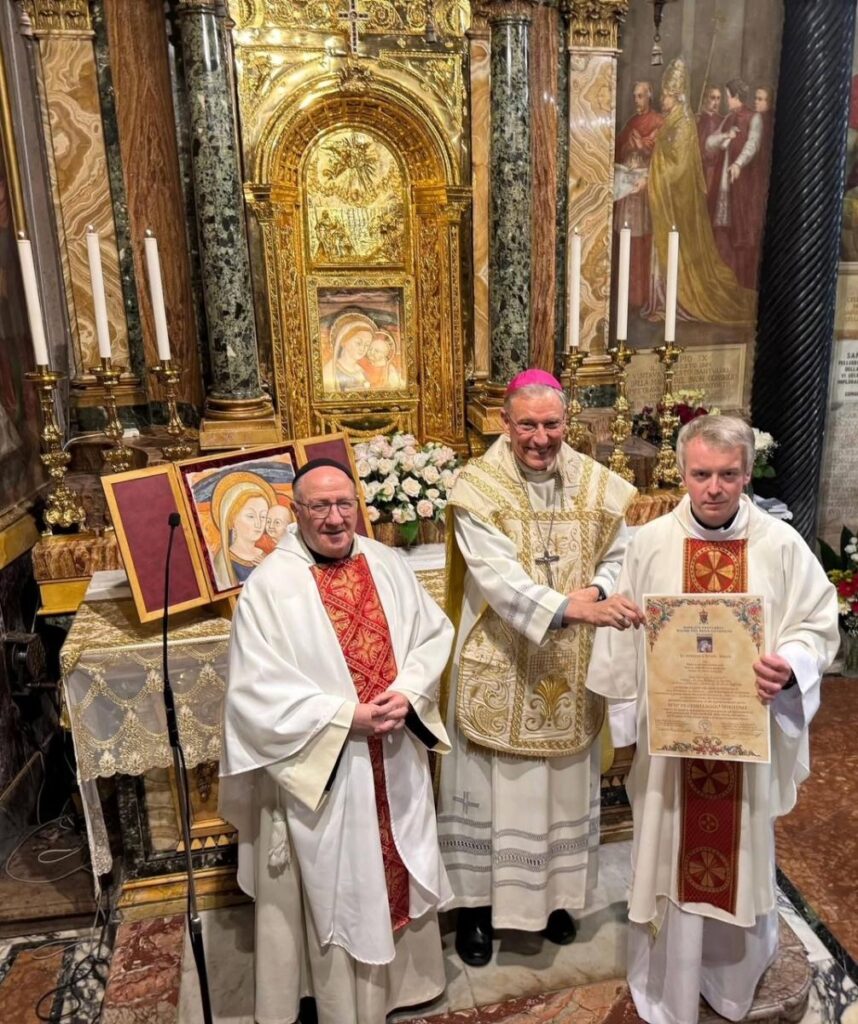 Pasienes baznīca kļūst par Laba Padoma Mātes sanktuāriju