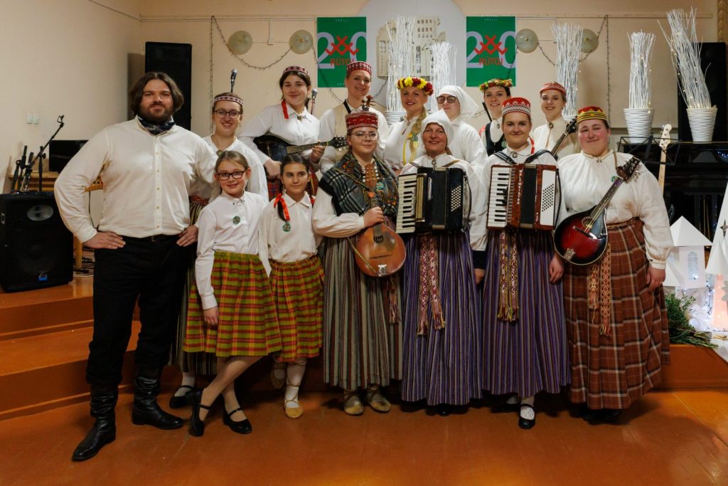 Folkloras kopa “Rūtoj” iesāk trešo desmitgadi