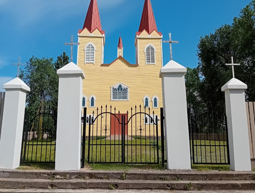 Turpina atjaunot Pildas katoļu baznīcu