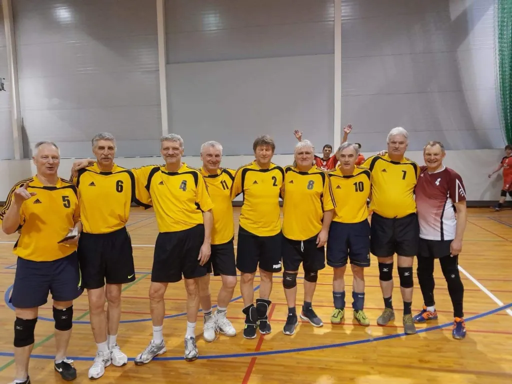 SK “Kuorsova” veterāni nezaudē cīņas sparu 