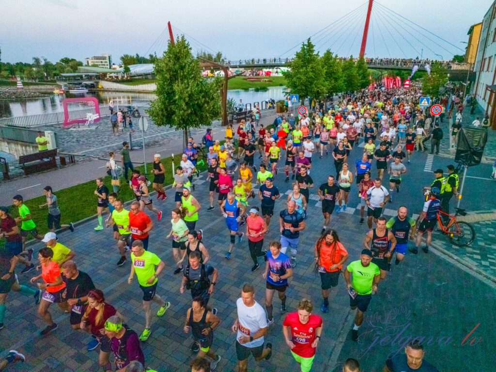 Gatavojas Jelgavas Nakts pusmaratonam