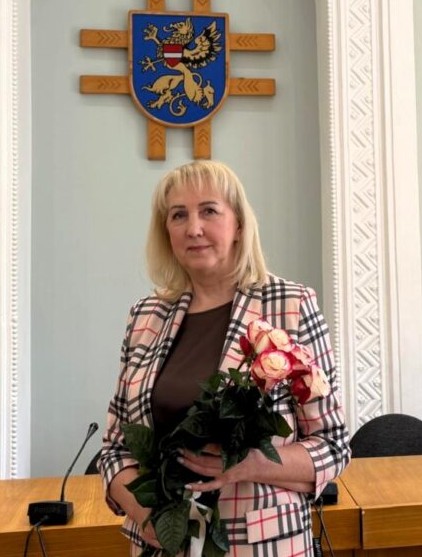 Rēzeknes pašvaldības izpilddirektora amatā ieceļ Jevgeniju Kušču