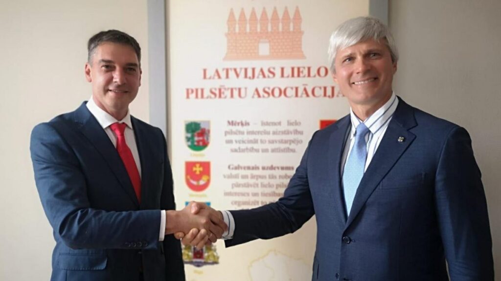 Rēzekne kļūst par Latvijas Lielo pilsētu asociācijas prezidējošo pilsētu