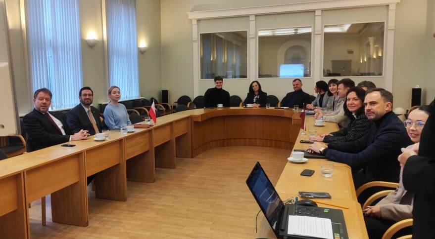 Polijas delegācija tiekas ar Rēzeknes pašvaldības vadību un uzņēmējiem