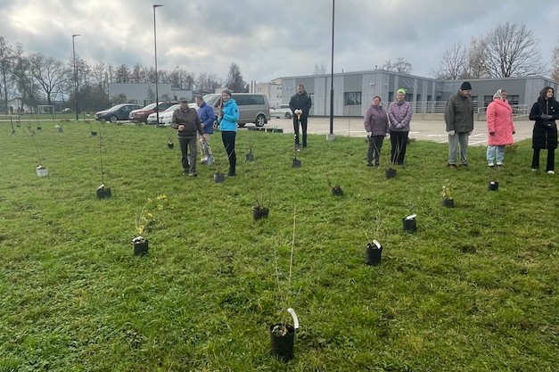 Viļānos ar pirmajiem stādījumiem sāk veidot “Sirds dārzu”