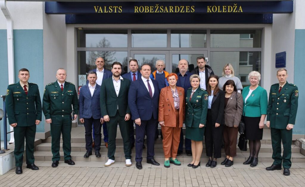 Valsts robežsardzes koledžā: sanāksmē Somijā un viesi no Saeimas