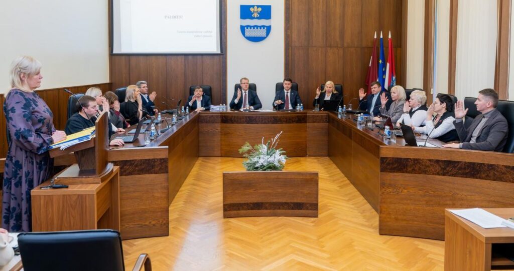 Pirms gadu mijas apstiprināts Daugavpils valstspilsētas pašvaldības budžets 2026. gadam