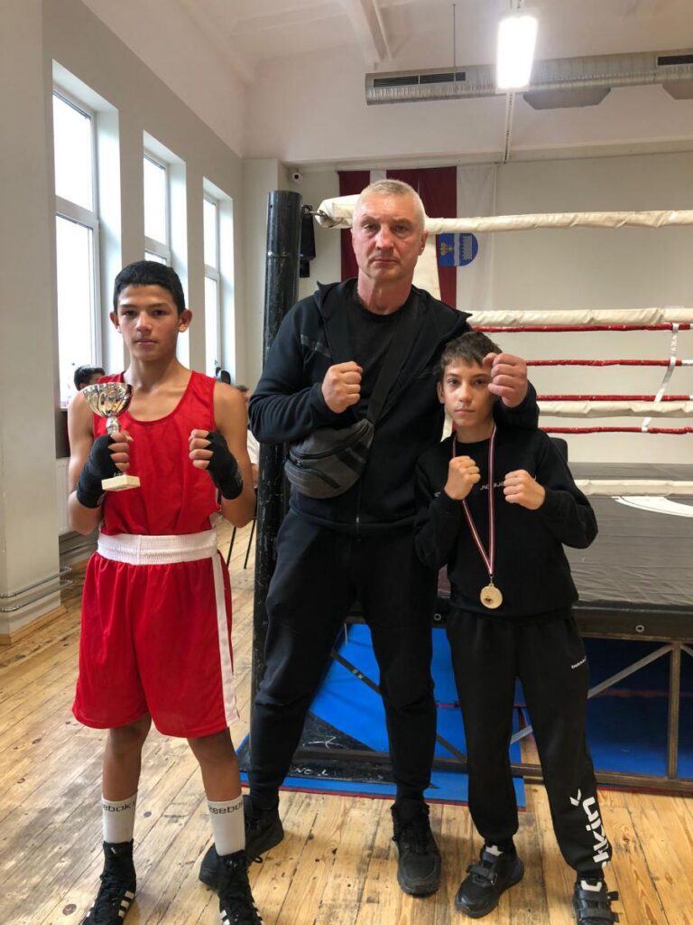 Preiļu sportistiem panākumi sacensībās boksā 