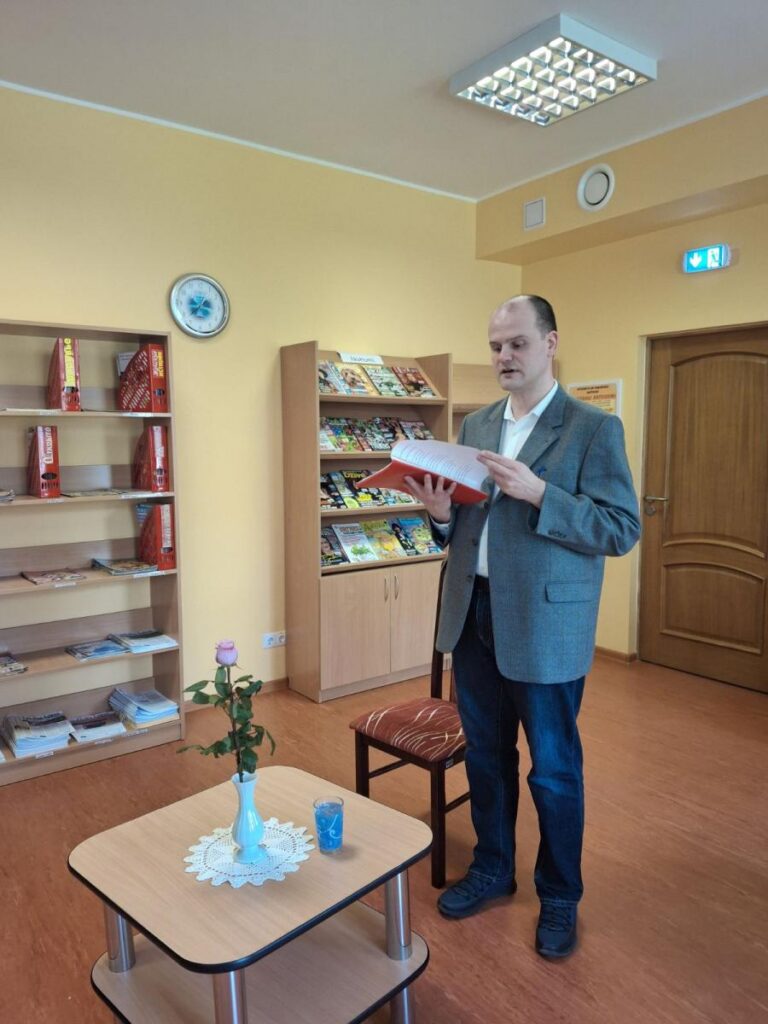 Viļānūs gastēja ailinīks Naurs Gekišs