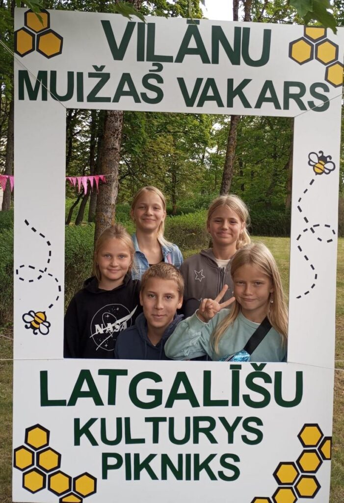 Viļānos aizvadīts “Latgalīšu kulturas pikniks jaunīšim”