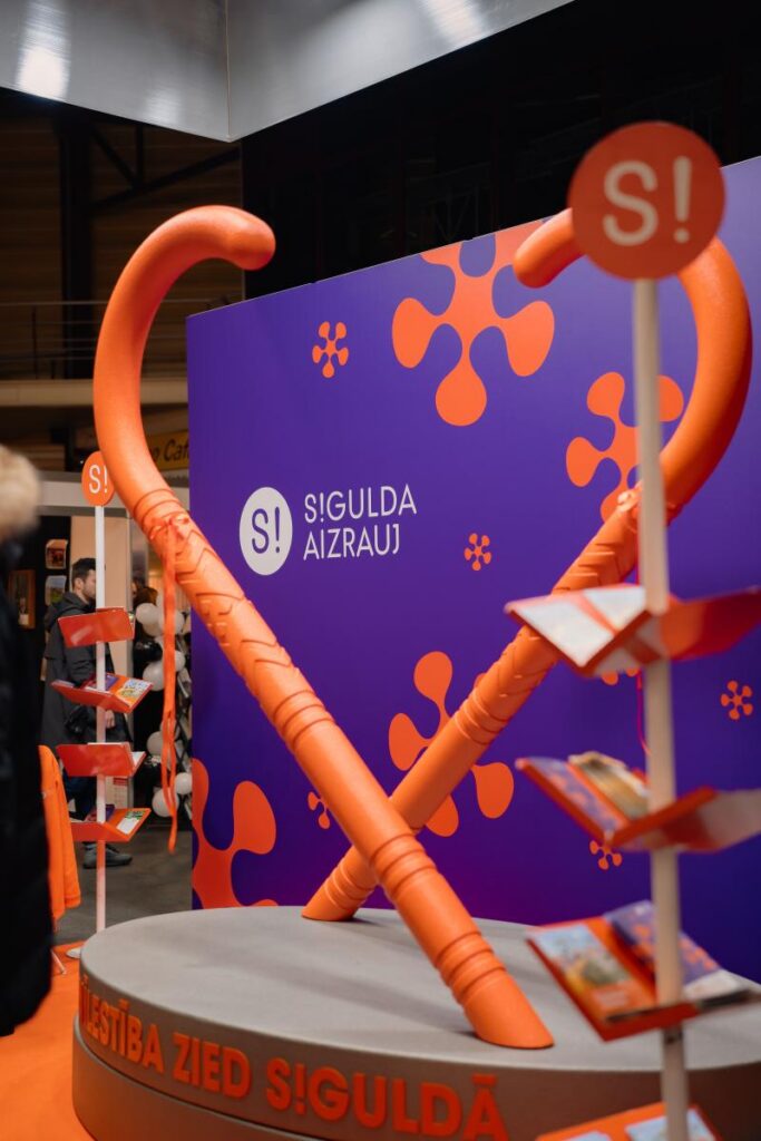 Siguldai jauns vides objekts Mīlestība zied Siguldā