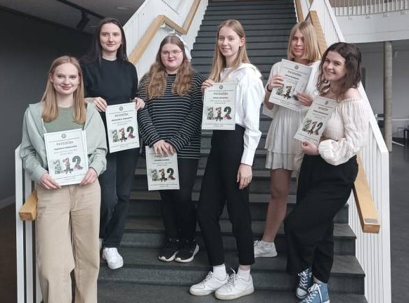 VUGD20apbalvoja20MIKC20E2809CDaugavpils20dizaina20un20mC481kslas20vidusskola20E2809CSaules20skolaE2809DE2809D20audzC493knes.jpg
