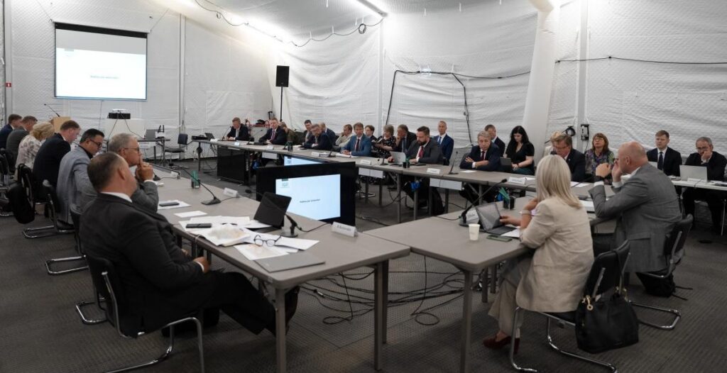 Lūznavā notikusi Ministru kabineta izbraukuma sēde 