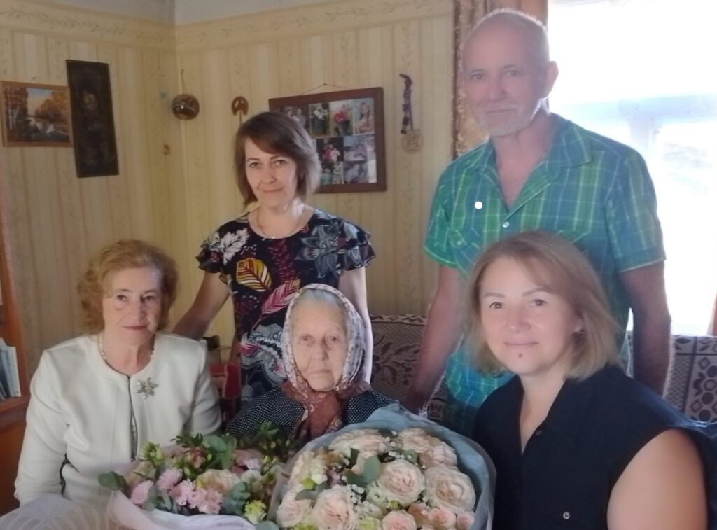 Eglainietes Jevdokijas Zjuzinas dzīves gājums grūts, bet skaists