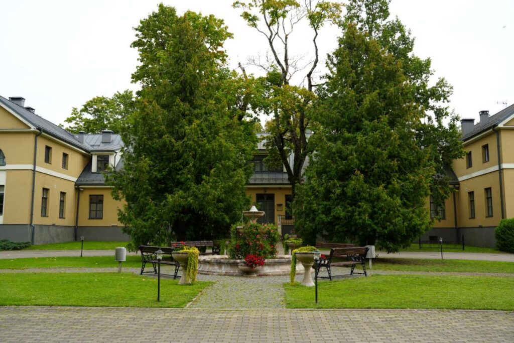 Skrundas muiža noslēdz vasaras sezonu