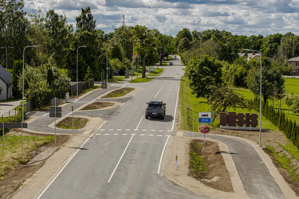 Cēsis un Jāņmuiža savienoti ar mikromobilitātes infrastruktūru